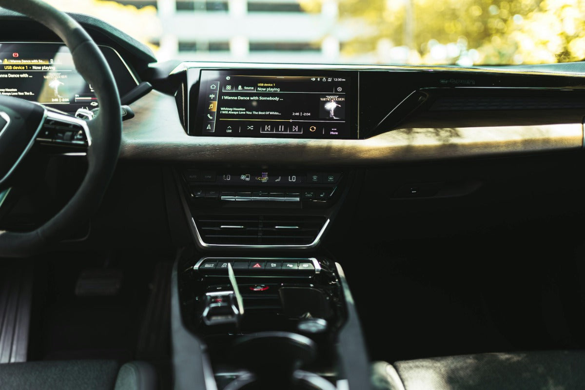 Things you need to know when buying a carplay adapter